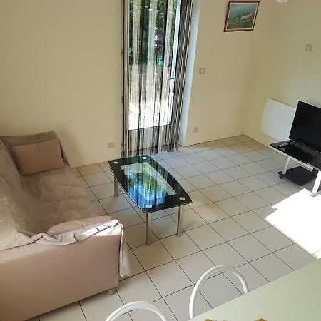 F2 En Rez De Jardin A Crest Διαμέρισμα Εξωτερικό φωτογραφία